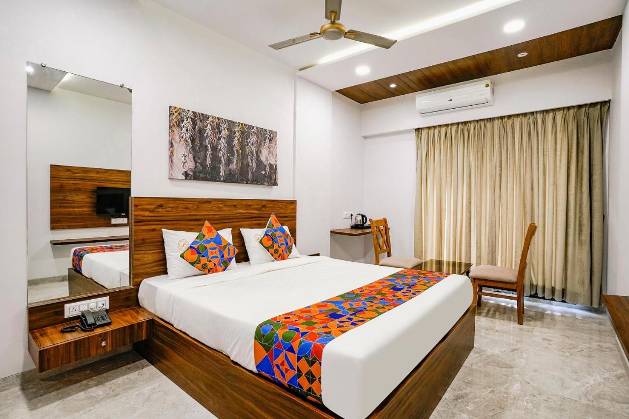 Fabhotel Swaraj Shirgaon  Esterno foto